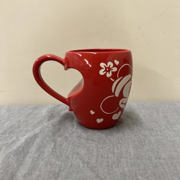 NEW Disney Valentine Mickey and Minnie Heart Love Coffee Tea Mug FS BnftsCharity - Picture 2 of 9